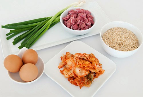 nguyên liệu làm cơm chiên kim chi Hàn Quốc