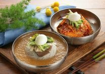 Miến lạnh Hàn Quốc