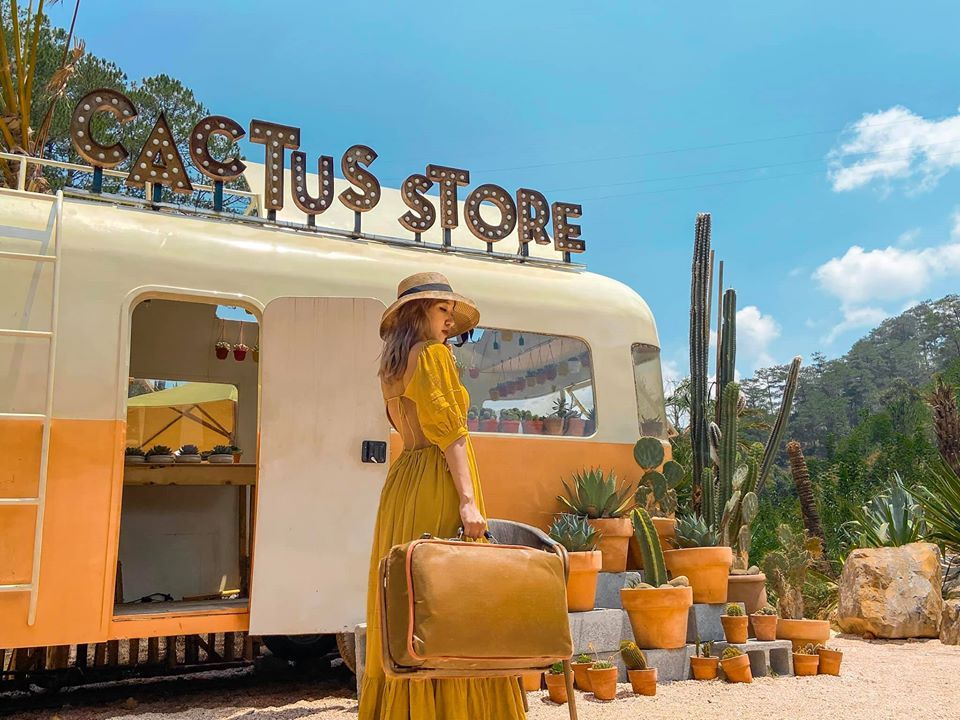 Kombi Land Coffee - địa điểm check in Đà Lạt