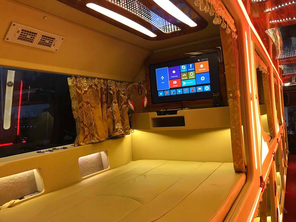 xe giường nằm đi Đà Lạt - Phong Phú Limousine
