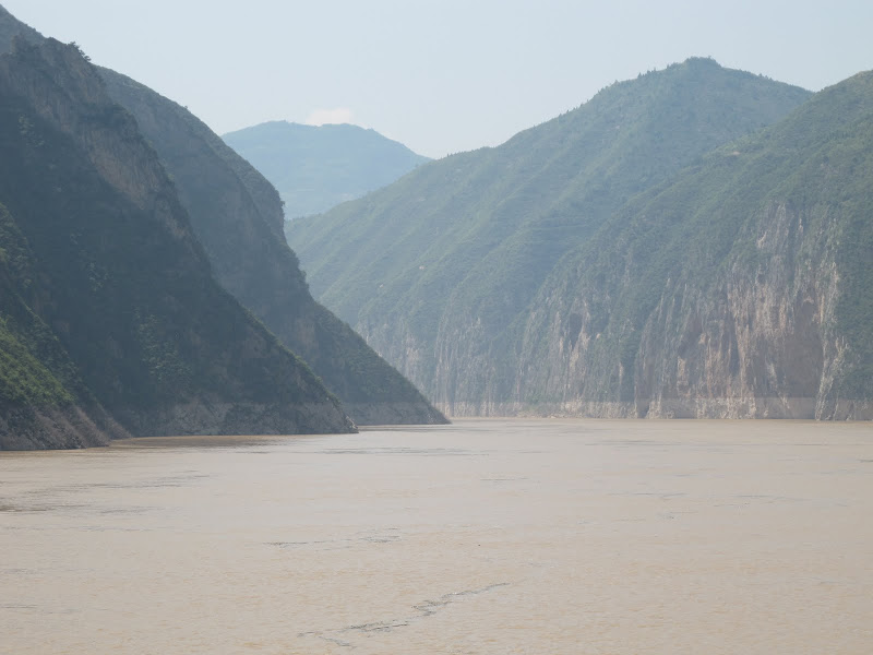 ve-may-bay-di-trung-khanh1