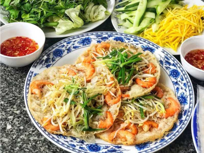Ẩm thực Quy Nhơn - Bánh xèo tôm nhảy
