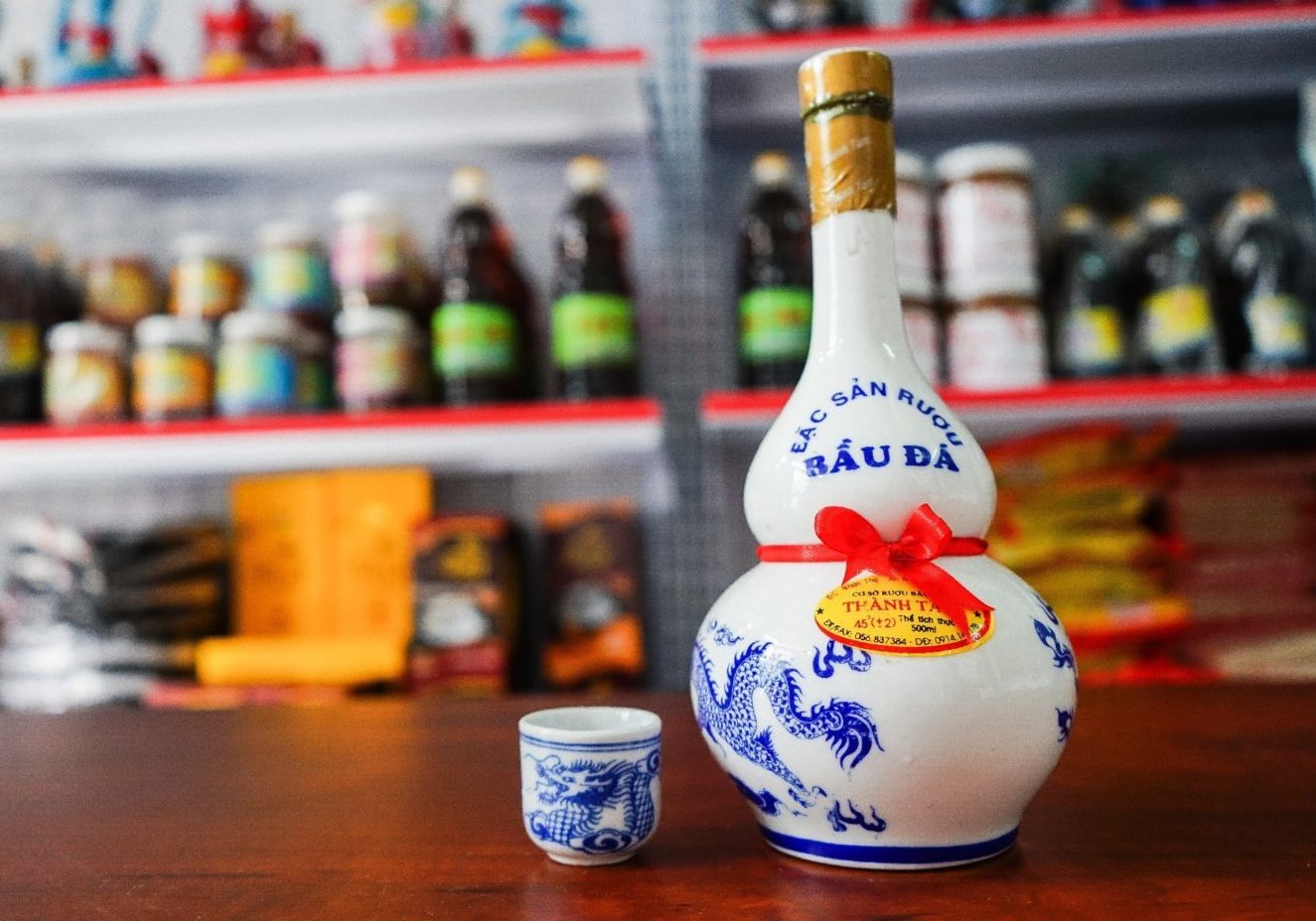 Ẩm thực Quy Nhơn - Rượu Bàu đá