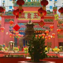 Chùa Ngọc Hoàng quận 1 