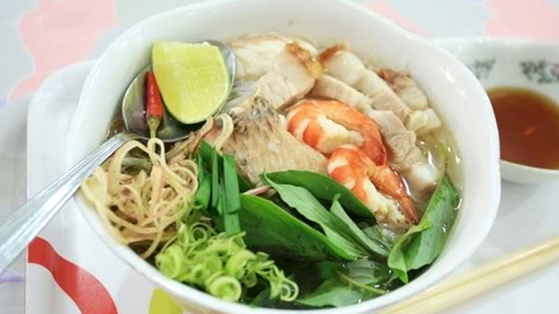 Đặc sản Bến Tre - Bún nước lèo