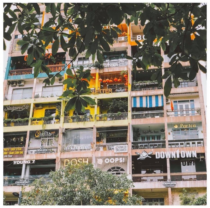 Chung cư cafe phố đi bộ Nguyễn Huệ