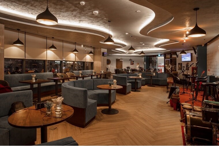 The Escape Bar - Golf Valley Đà Lạt