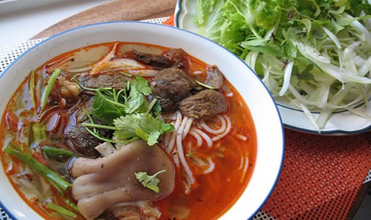 Món ăn Đà Nẵng - Bún bò Đà Nẵng