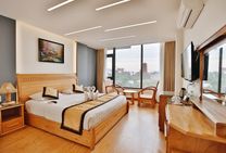 Khách sạn quận 10