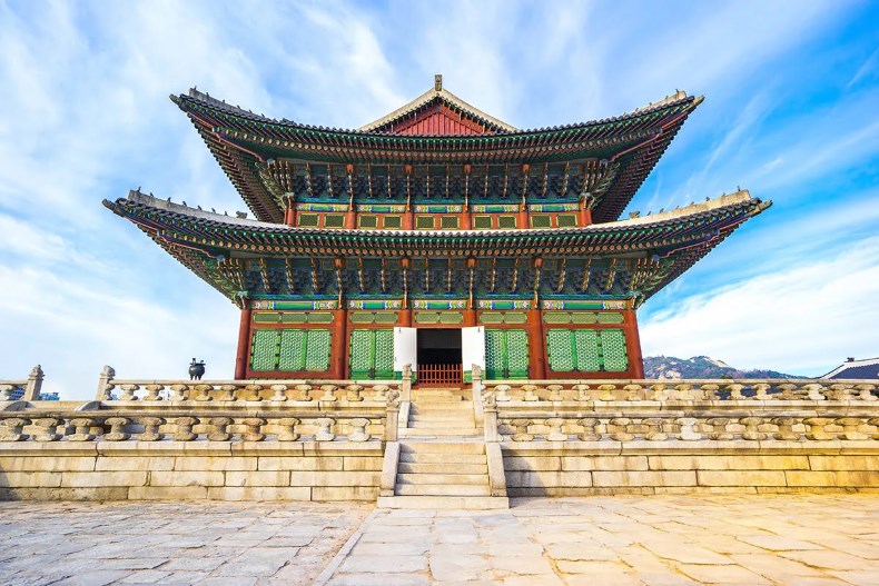 Ghé thăm cung điện Gyeongbokgung