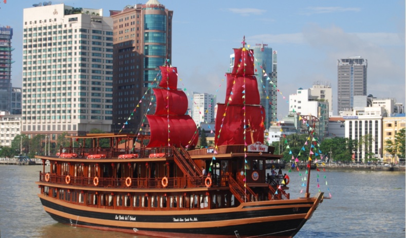 Du thuyền Sài Gòn - Indochina Junk Đông Dương