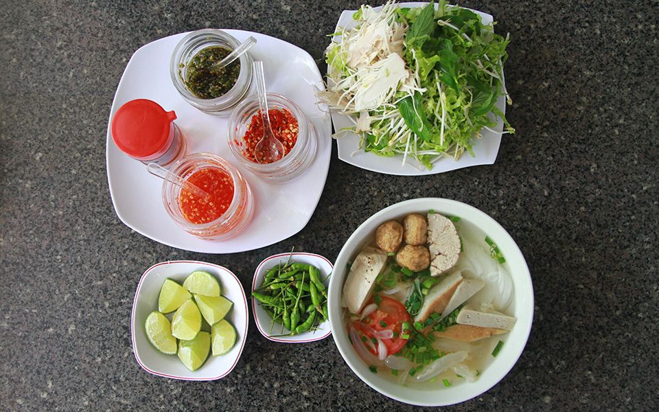 Bún cá Nha Trang - Bún cá Hạnh Nhiên