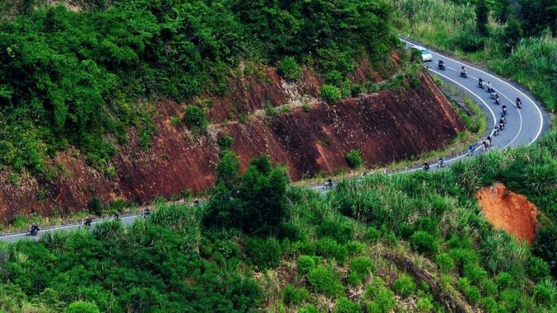 Đèo Khánh Vĩnh - Phượt trên độ cao 1700m