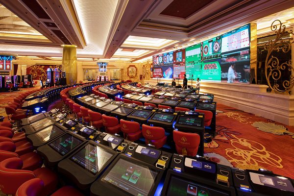 Khách sạn Vinpearl Phú Quốc - Giải trí ở Corona Casino