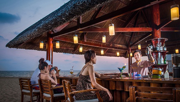 Eden Resort Phú Quốc - Bar Bãi Biển Eden Malibu