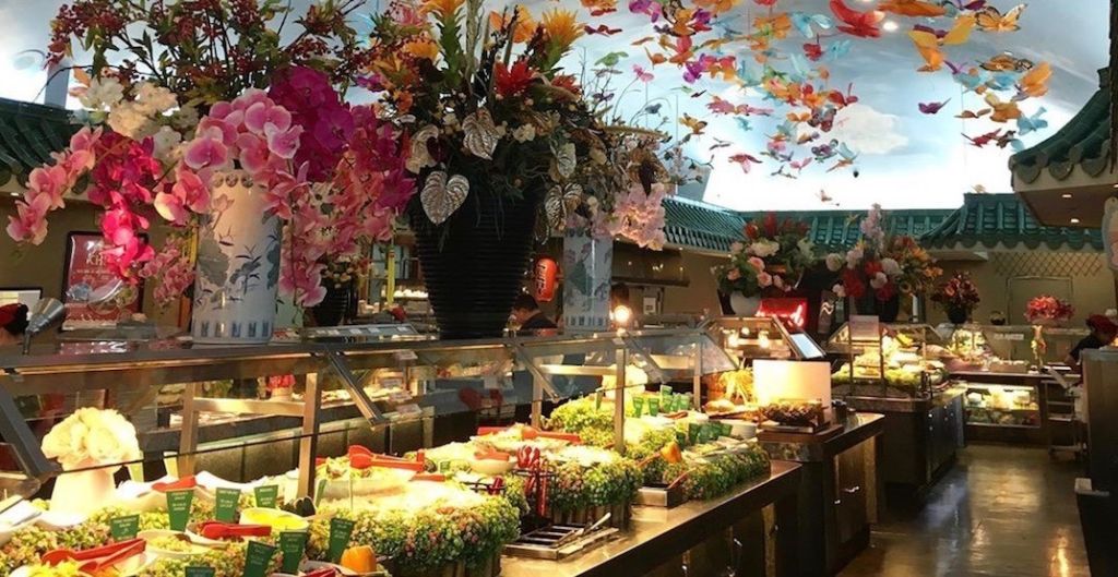 Buffet quận 1 - Mandarine Restaurant Saigon