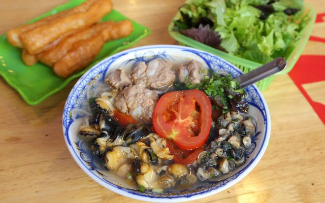 Bún ốc Hà Nội - Bún ốc sườn Cô Sáu