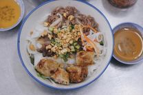 Bún thịt nướng quận 1