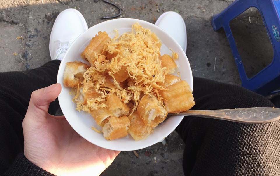 Cháo sườn quẩy - Cháo sườn quẩy cô Là