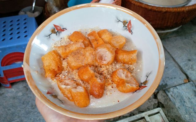 Cháo sườn quẩy - Cháo sườn quẩy vỉa hè Hàng Bồ 