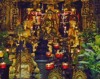 Chùa Thờ Ai: Khám Phá Lịch Sử, Kiến Trúc và Nghi Lễ Tâm Linh
