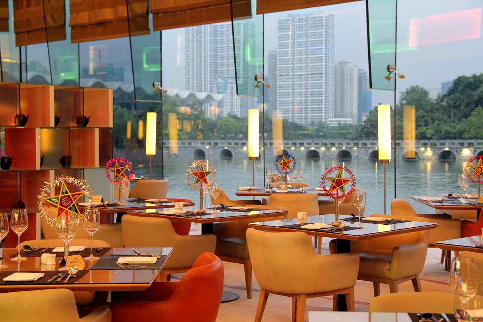 Hồ Tây về đêm - Nhà hàng JW Cafe