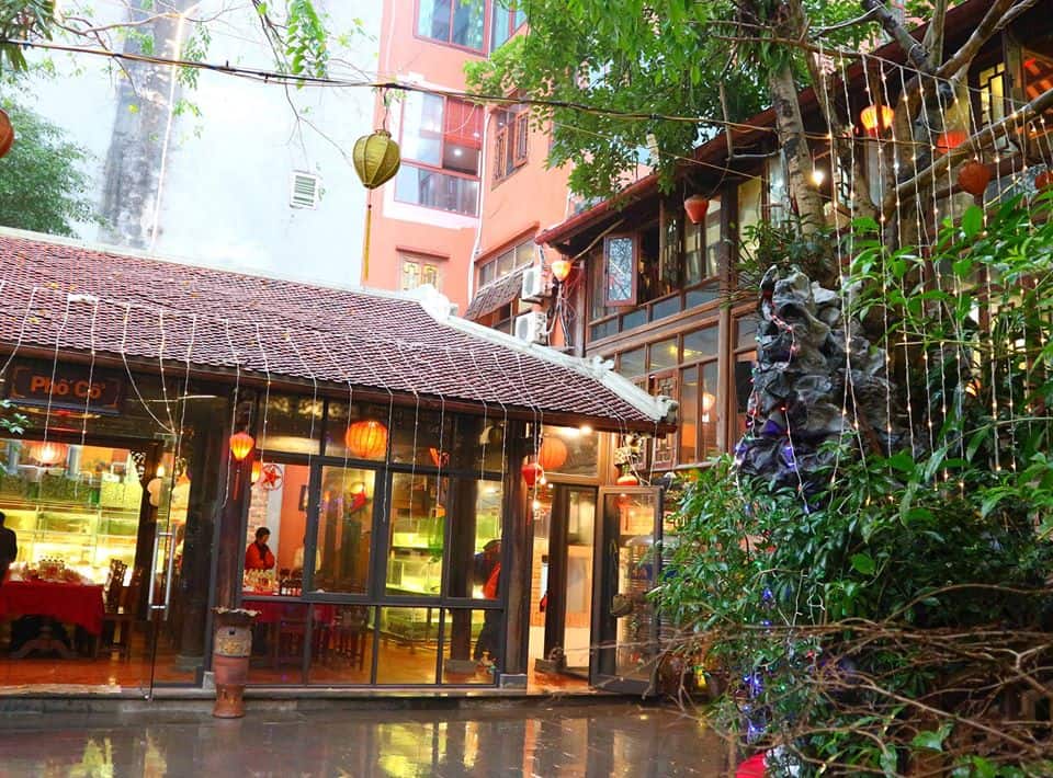 Chất lượng dịch vụ tại nhà hàng Hương Việt