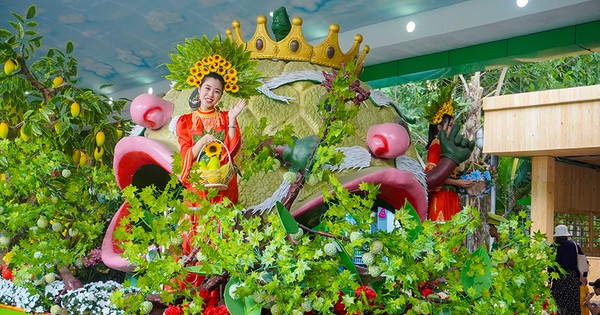 diễu hành lễ hội Trái cây Nam Bộ