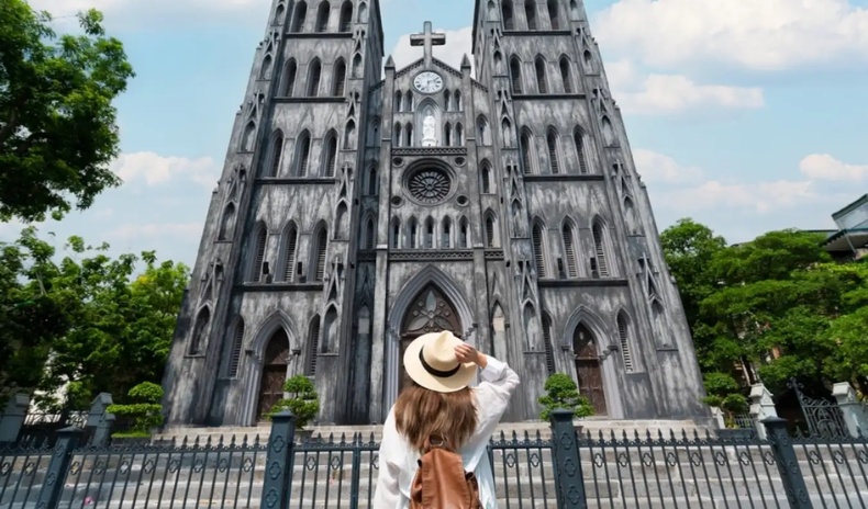 Nhà Thờ Lớn - vé máy bay tết đi Hà Nội