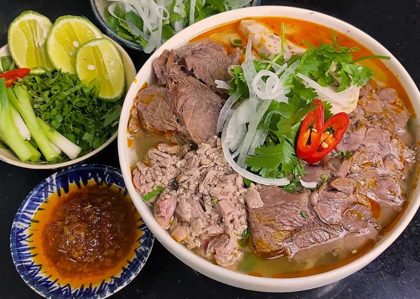 Bún bò Sài Gòn