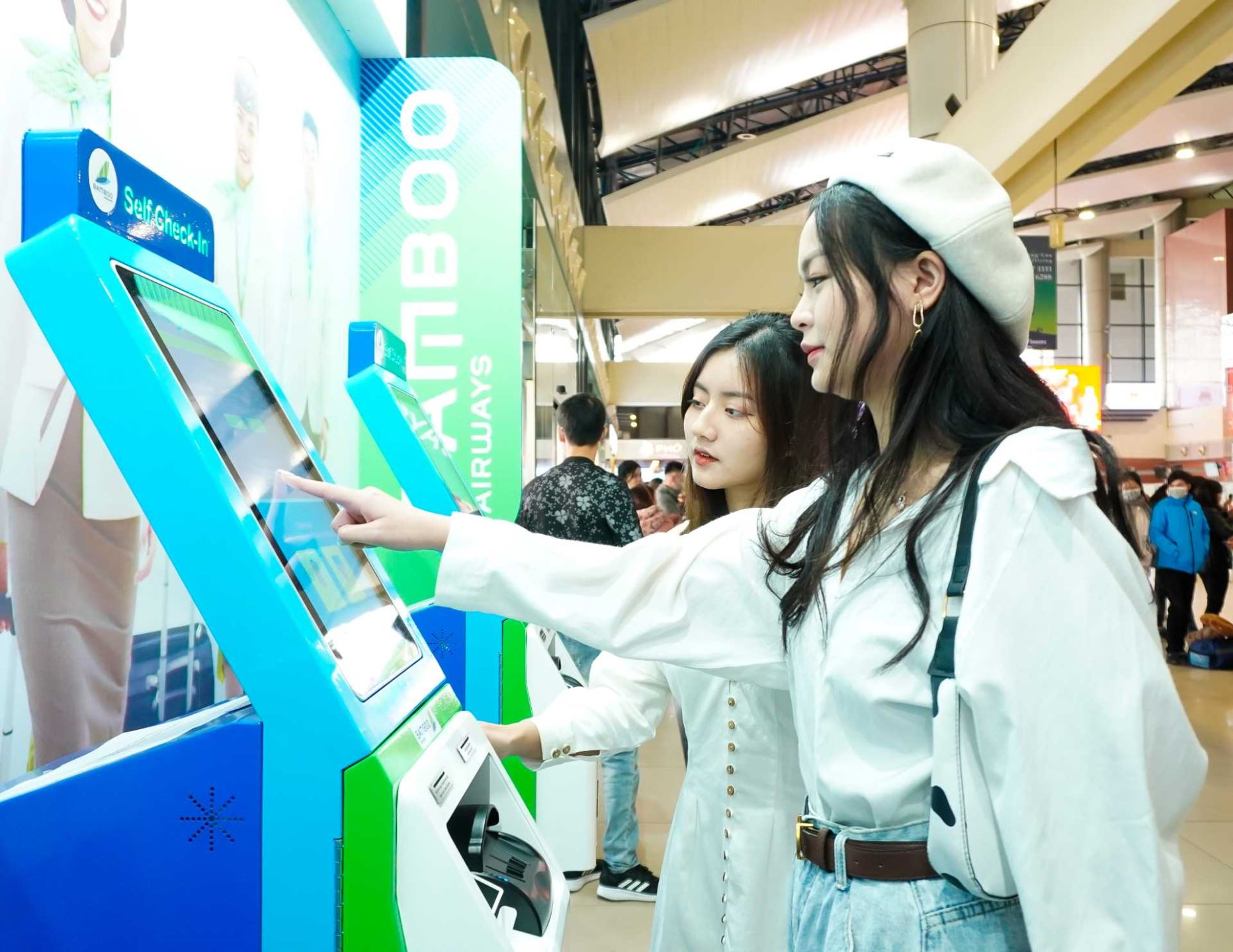 check-in online bamboo airways tại kiosk