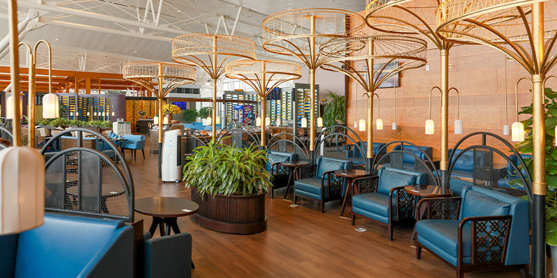 Phòng chờ Sông Hồng sân bay Nội Bài quốc tế