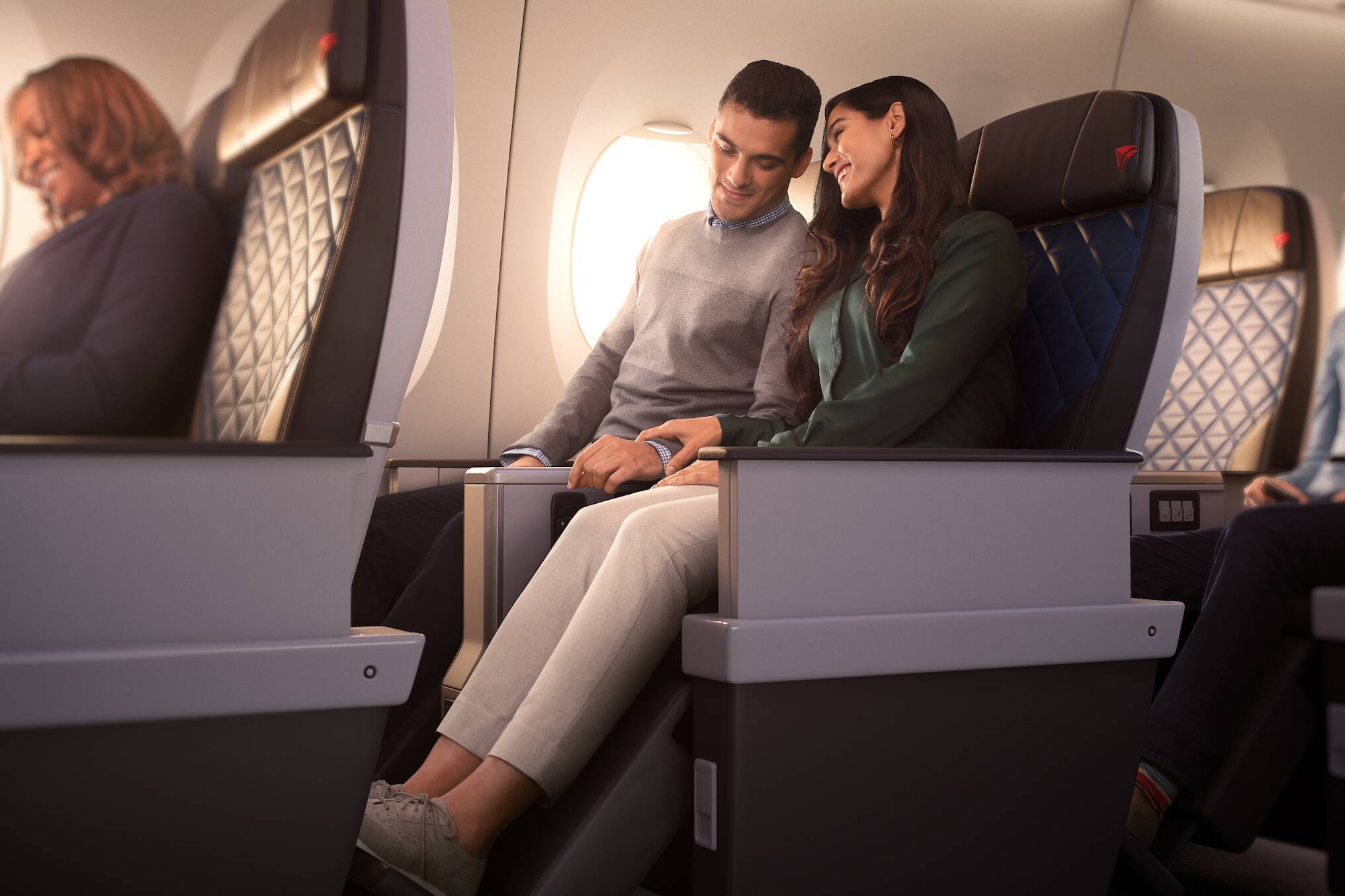 Hạng phổ thông cao cấp - vé máy bay Delta Airlines