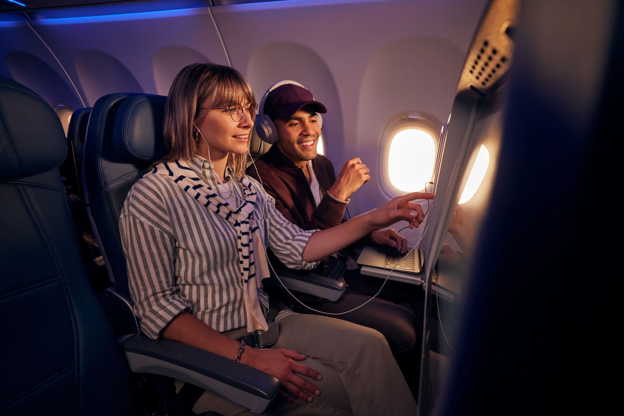 Hạng phổ thông - vé máy bay Delta Airlines