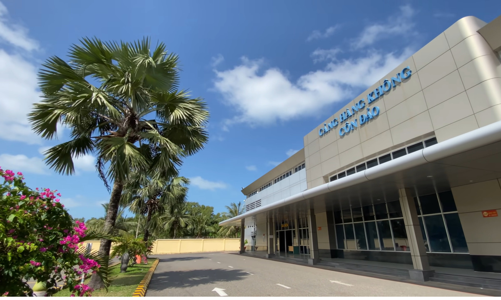 Sân bay Côn Đảo