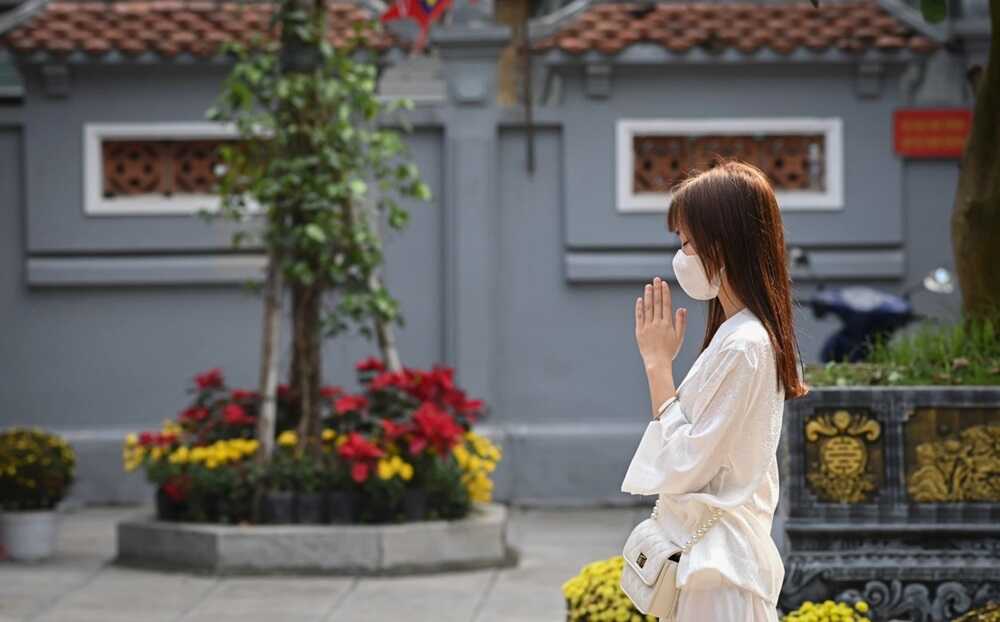 Đi chùa Hà cầu duyên