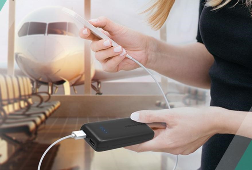 Quy định mang sạc dự phòng khi đi máy bay