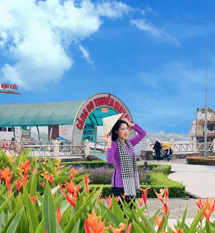 du thuyền Cần Thơ