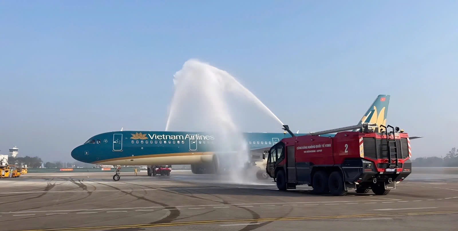 Sân bay Vinh chính thức hoạt động trở lại