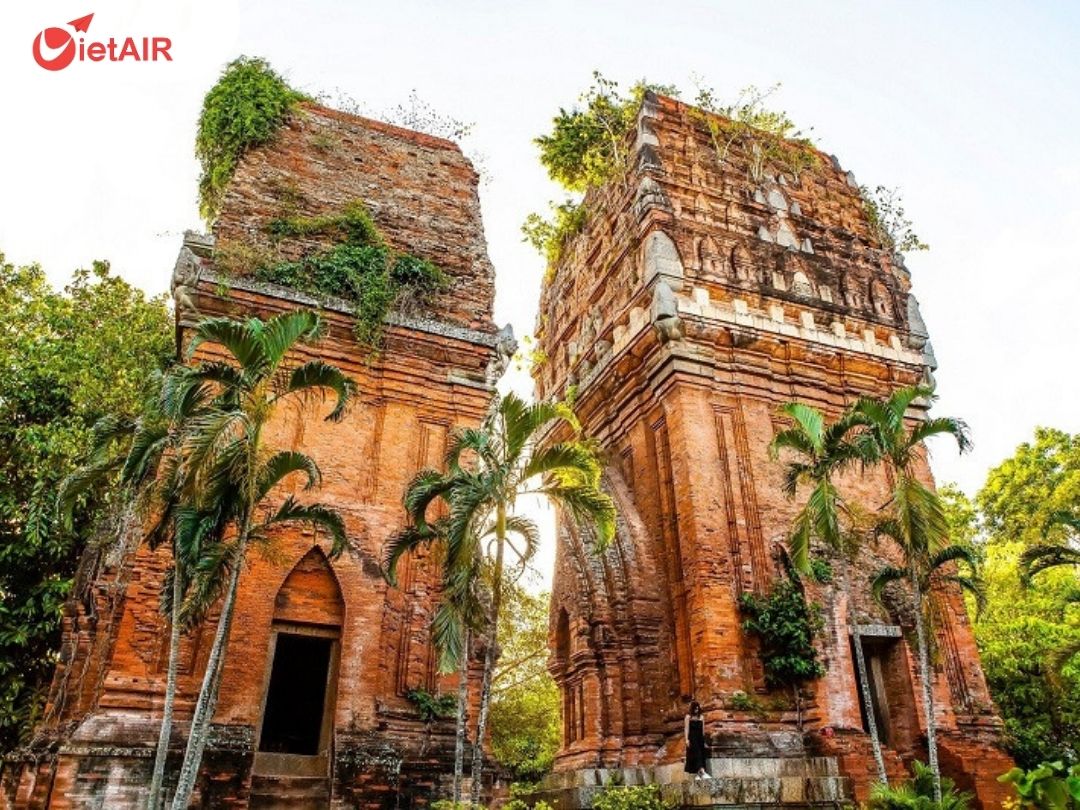 Tháp Đôi Quy Nhơn