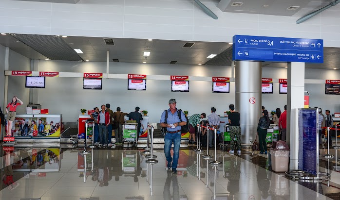 Quầy Làm thủ tục sân bay Liên Khương