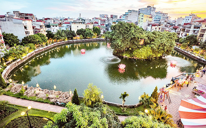 Hồ Văn - Văn Miếu Quốc Tử Giám