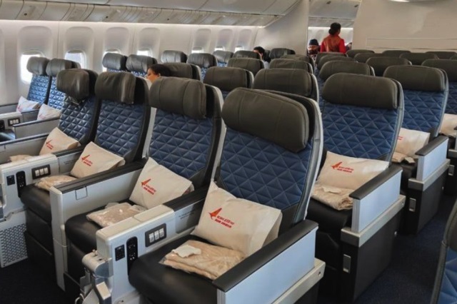 Hạng phổ thông đặc biệt - vé máy bay Air India