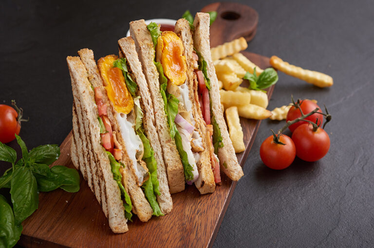 Bánh Sandwich - vé máy bay đi San Francisco