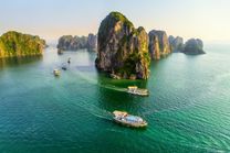 vé máy bay Hồ Chí Minh đi Vân Đồn