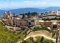 Vé máy bay Nha Trang đi Đà Nẵng tháng 10 cho mọi nhà.