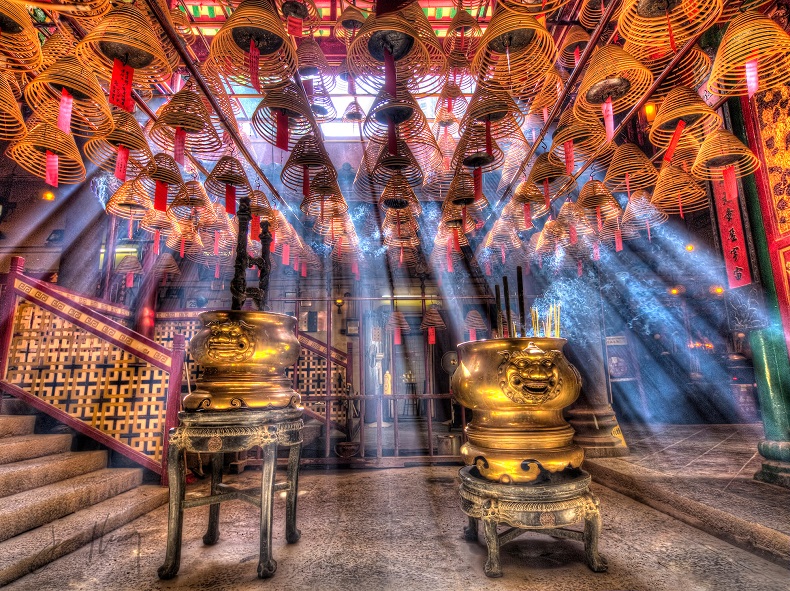 Vé máy bay khứ hồi Huế đi Hong Kong 4