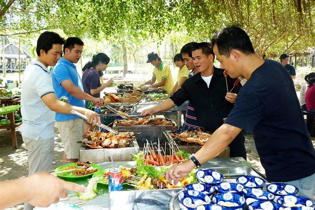 dã ngoại picnic tại Bò Cạp Vàng