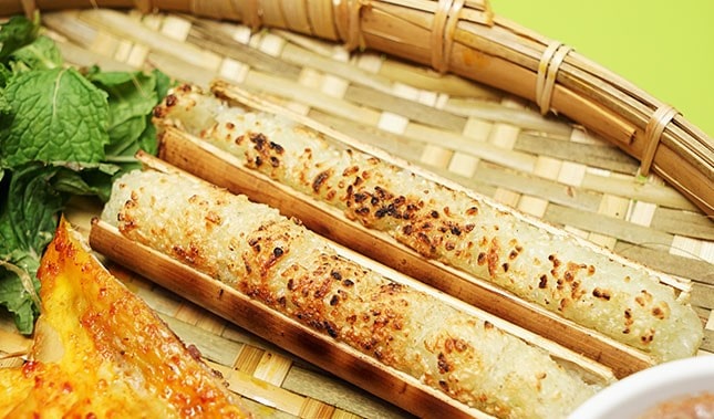 cơm lam - đặc sản Hòa Bình