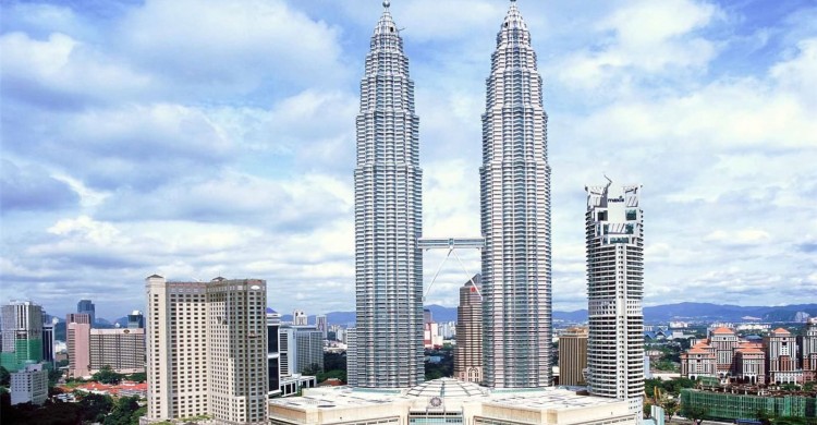 Tháp đôi Petronas - vé máy bay đi Kuala Lumpur